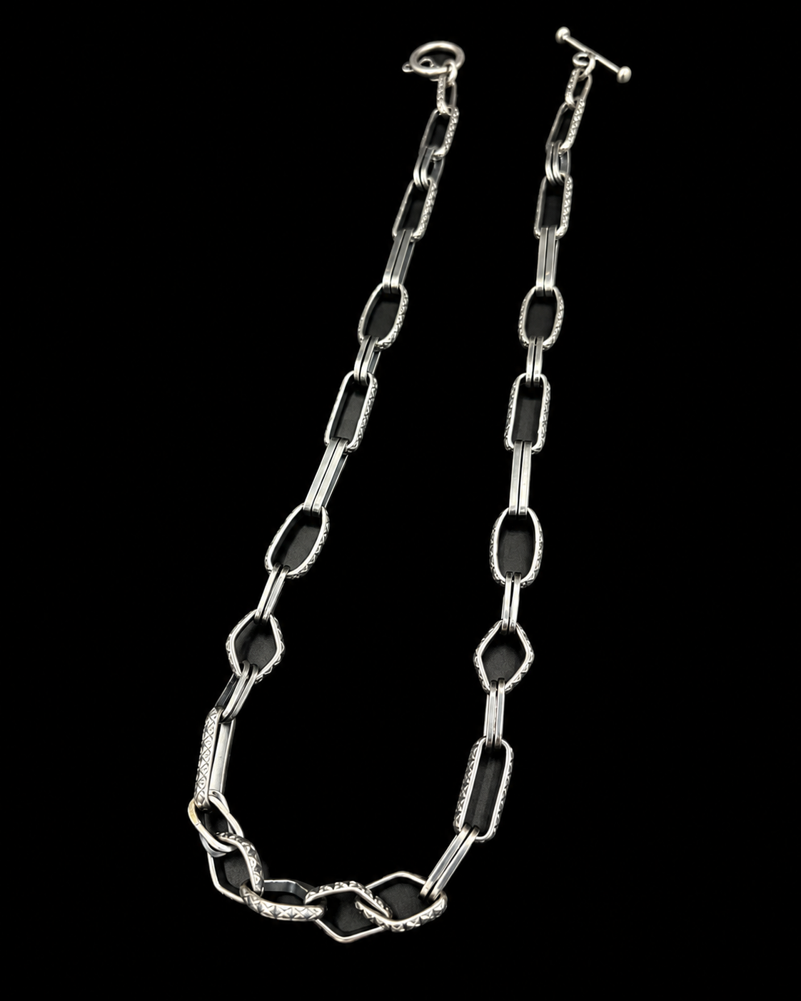 The Diamondz & Doublez Chain
