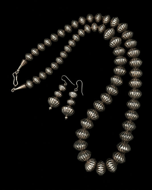 28” Graduated Sterling Silver Pearl Necklace & Earring Set