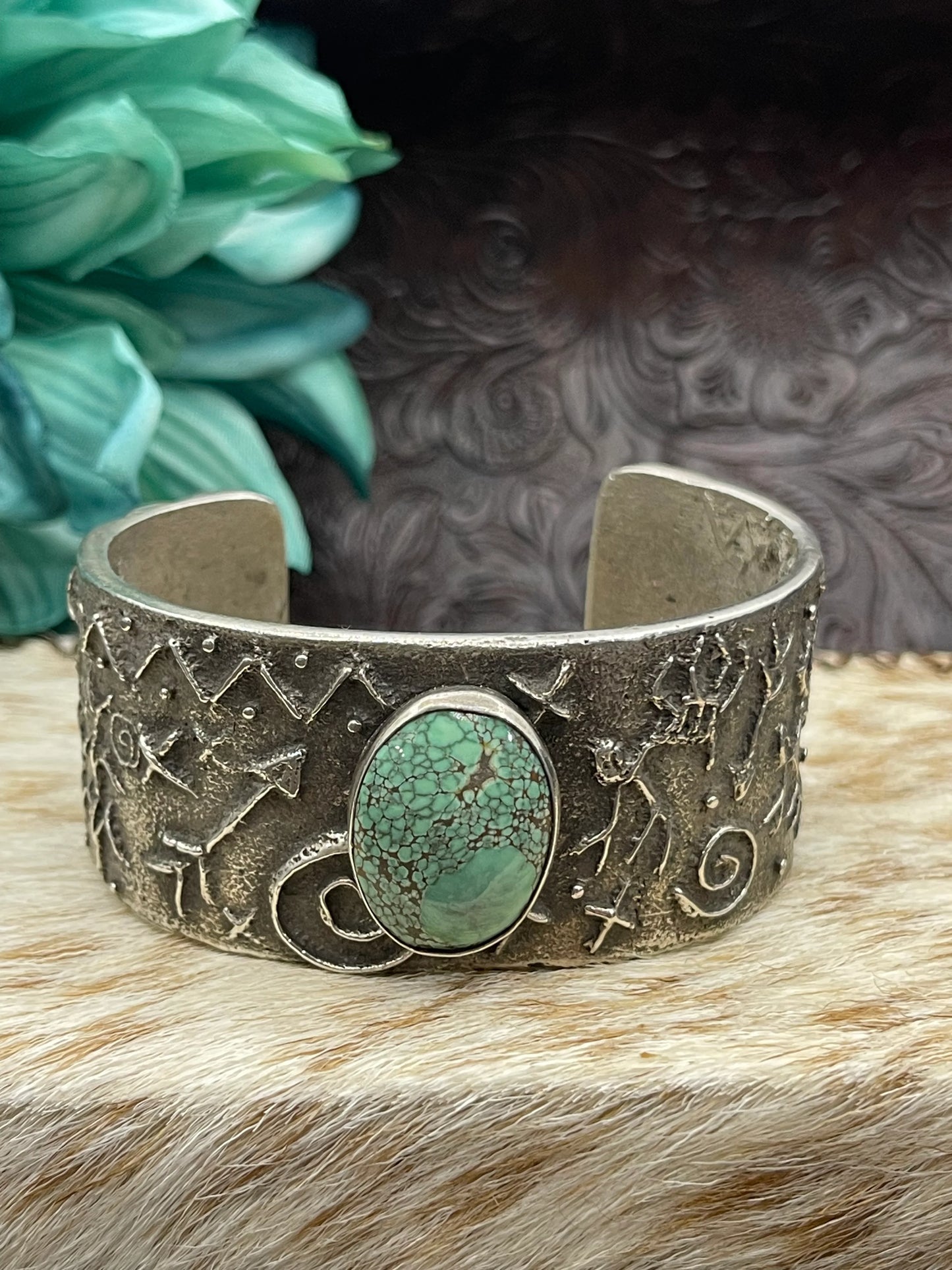 Petroglyph Tufa Cast Cuff
