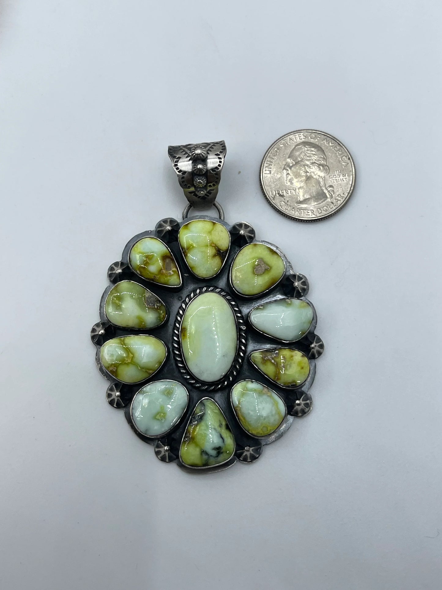 Palomino Cluster Pendant