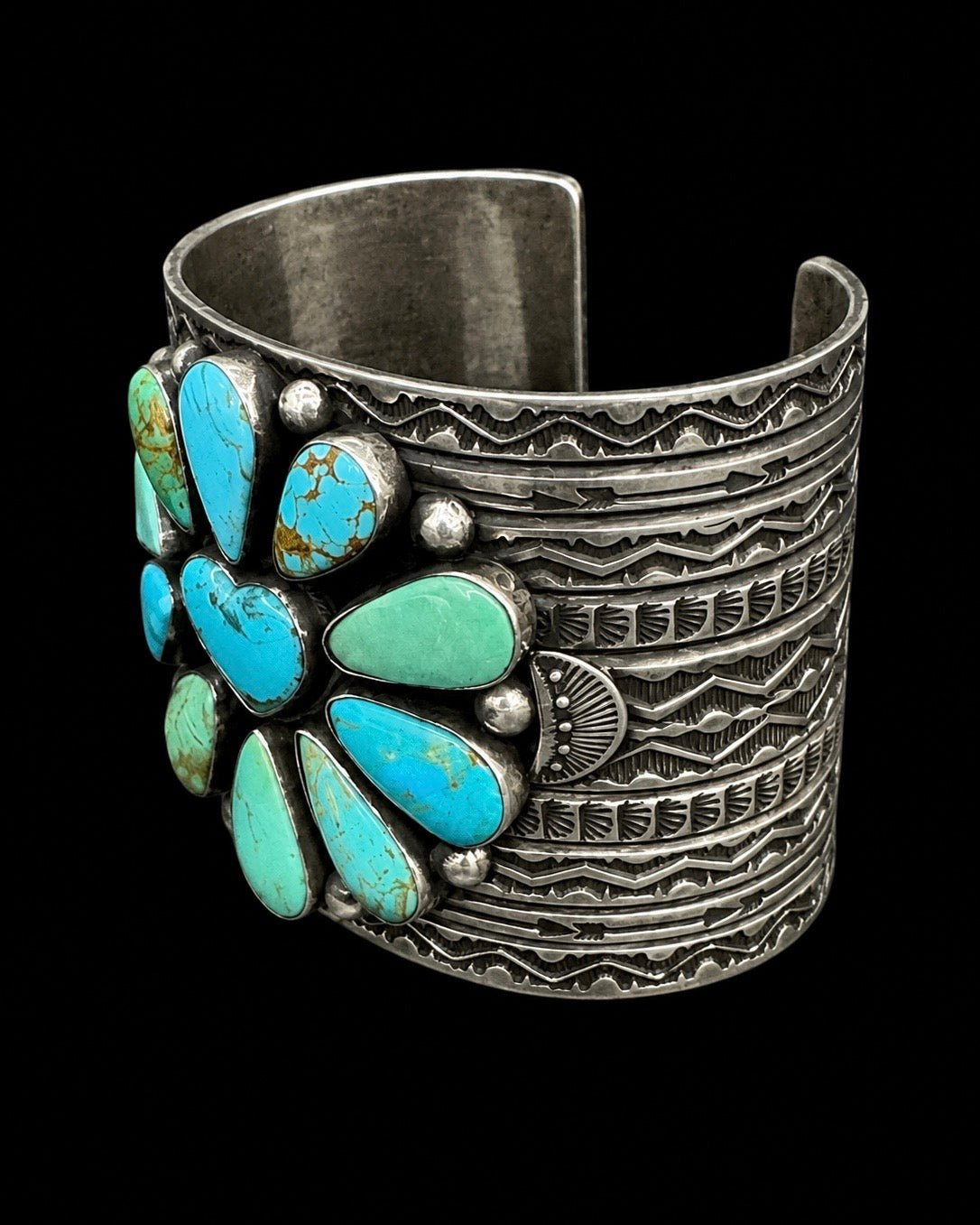 Kingman Turquoise Heart Cluster Cuff