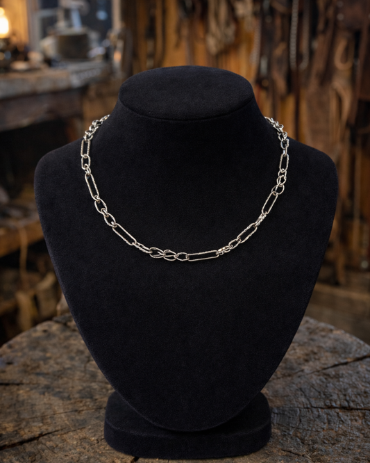 Bad Bronc Double-Link Chain · 23”